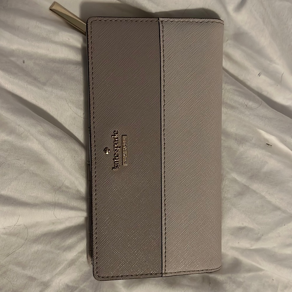 Kate Spade ♠️ Wallet